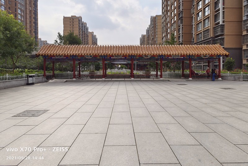 新机拍照一组照片看一下效果。