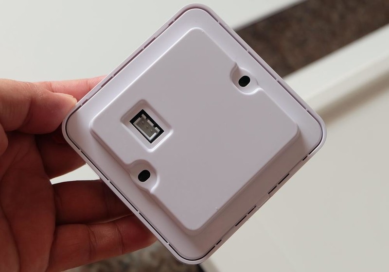 秒出暖风还能除菌 美尔凯特家的美小白给你带来浴室里夏天