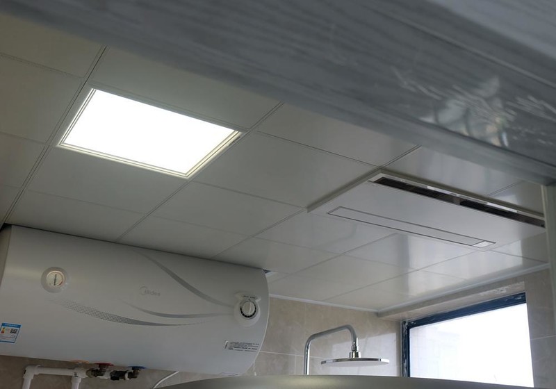 秒出暖风还能除菌 美尔凯特家的美小白给你带来浴室里夏天