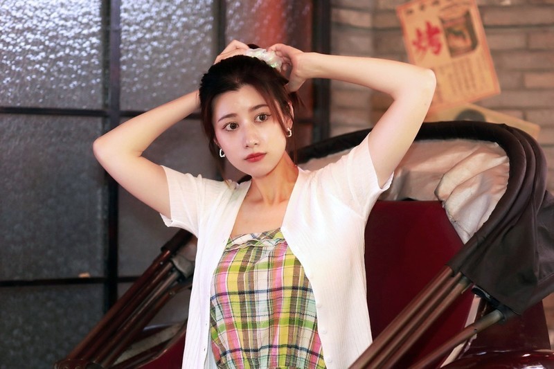 黄包车（后半用闪灯）