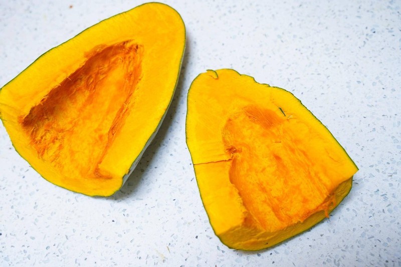 除味效果明显，还有杀菌的功效，体验摩飞冰箱除味器