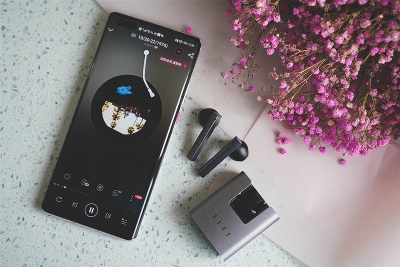 618史低，汪峰打造的FIIL CC2值不值得买？