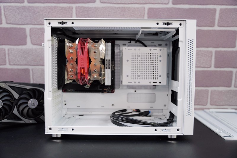 顶风做业？多图预警纯手工打造万元小钢炮装机分享