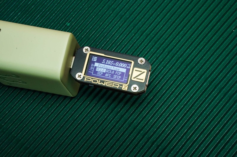 要I N S颜值，还要一专多能，紫米充电头满足当下需