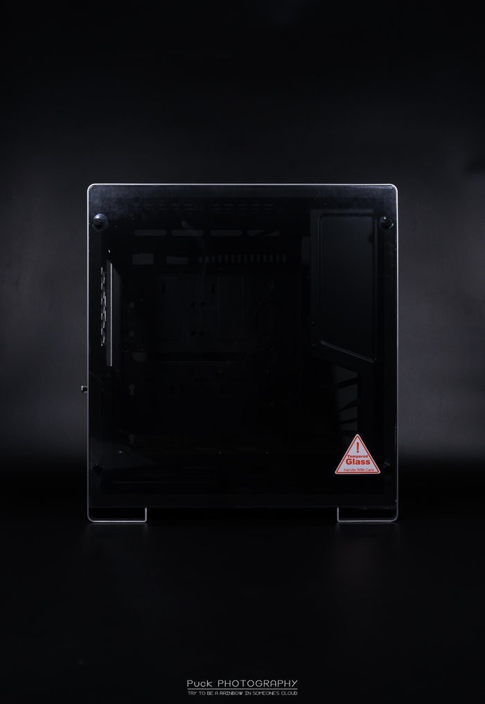 让显卡站起身来——乔思伯U5S机箱试装