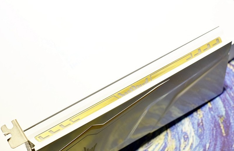 小姐姐男票的影驰名人堂HOF 2T PCle RGB固态 让我欲罢不能......