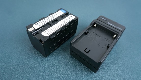 灯光黑科技-耐思声控全彩渐变影视灯TC-368产品开箱评测