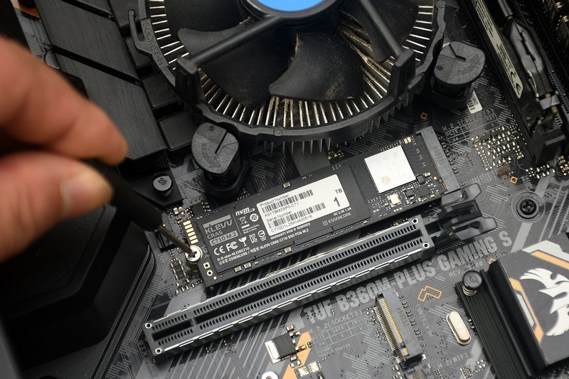 利用WIN10特殊功能，让硬盘性能翻倍，科赋 CRAS C710固态硬盘实测