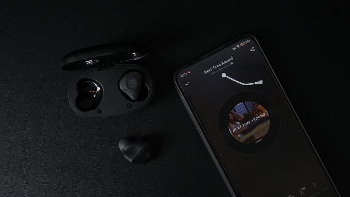 TRN T300真无线蓝牙耳机体验：一圈双铁 出色听感