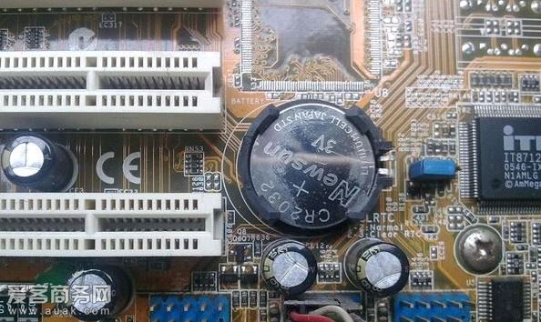 主板电池没电了没有换怎么办？会有哪些后果？