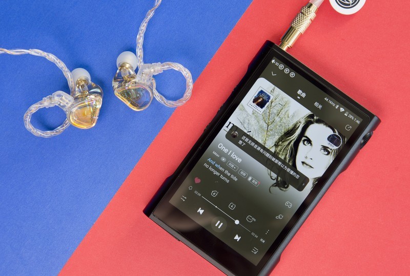 全新镀铍振膜 金属封闭声学内腔 动圈的新玩法：TFZ ESSENCE初听简谈