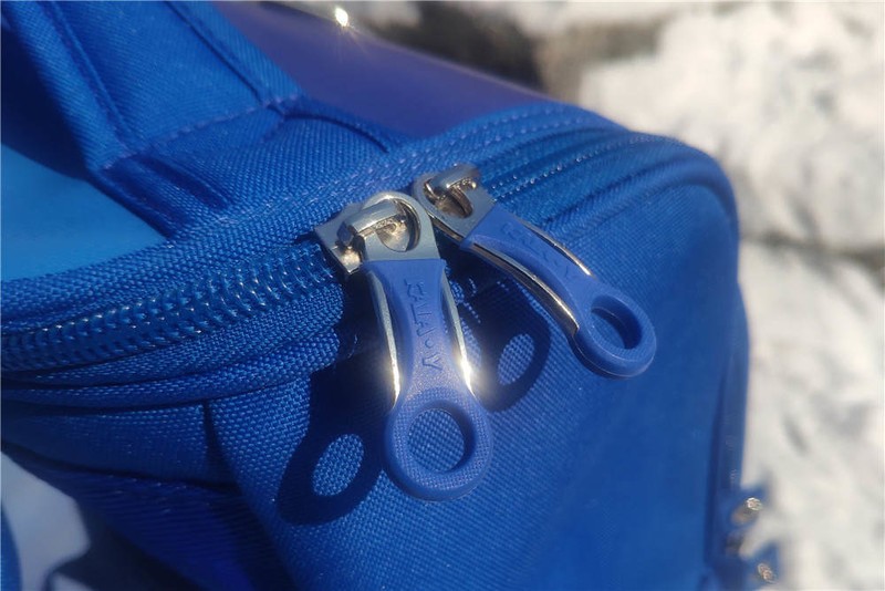 来自小学生的期末考试奖励：卡拉羊追光者抑菌减负功能书包