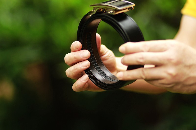 七面意大利真皮自动扣皮带 星云-平纹镜面款