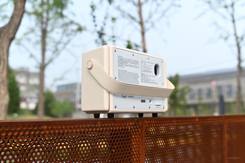 实力不凡的国产便携音响，低音表现很出色，猫王Mate 4体验