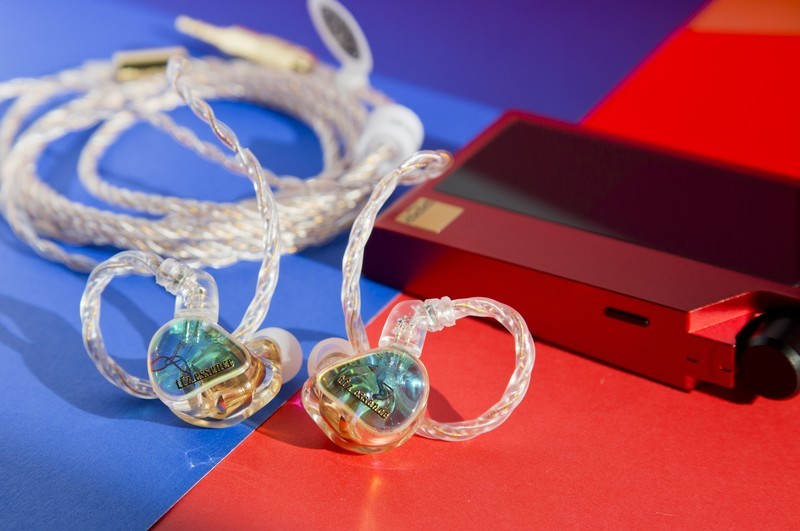 全新镀铍振膜 金属封闭声学内腔 动圈的新玩法：TFZ ESSENCE初听简谈