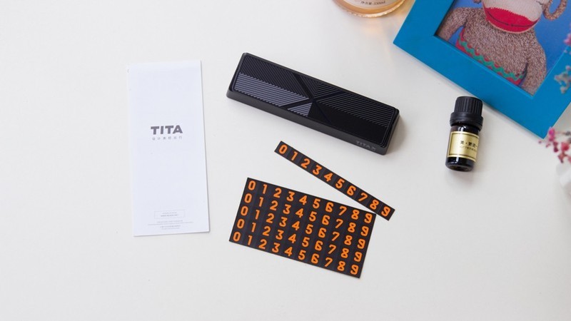 停车牌的高颜值体验，bcase TITA X临时停车牌来了