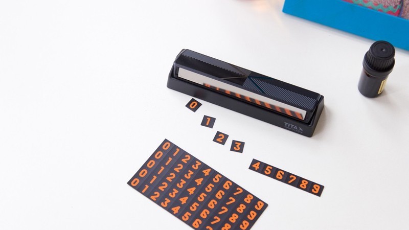 停车牌的高颜值体验，bcase TITA X临时停车牌来了