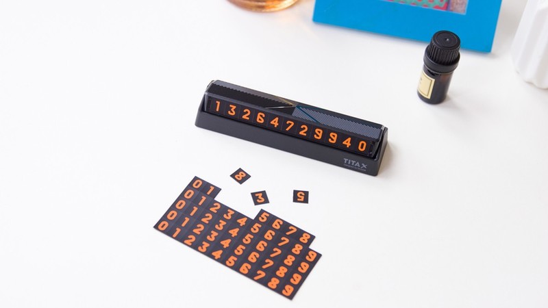 停车牌的高颜值体验，bcase TITA X临时停车牌来了