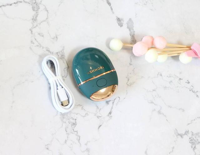 每次滴眼药水都手残，手机玩多眼睛难受？艾诗摩尔眼部护理仪测评