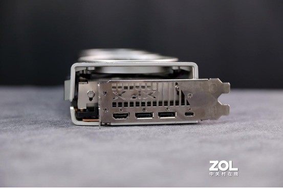 买到即赚到，硬朗审美之作——RX6800XT海外版小评