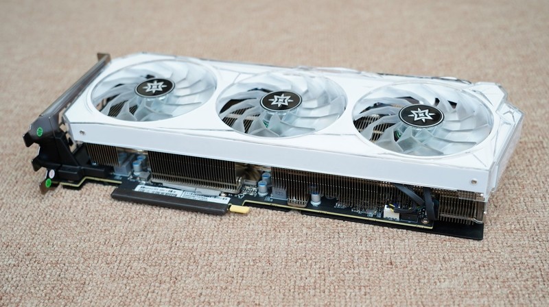 保证扫雷不卡！怒砸2.5W打造的12代高端主机分享