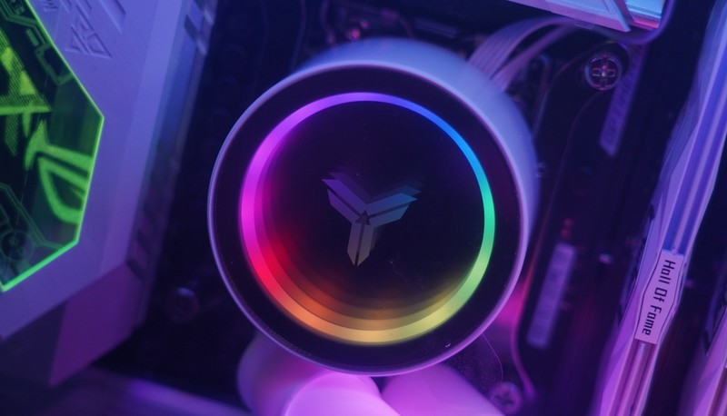 保证扫雷不卡！怒砸2.5W打造的12代高端主机分享