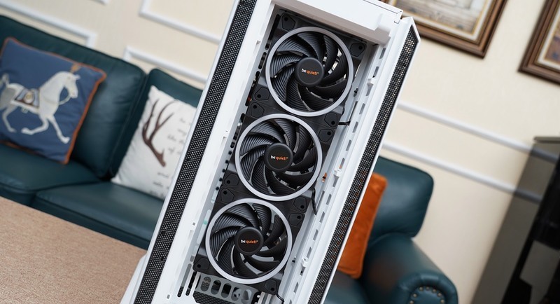 保证扫雷不卡！怒砸2.5W打造的12代高端主机分享