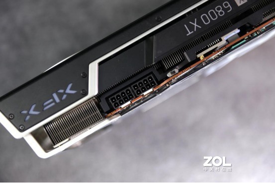 买到即赚到，硬朗审美之作——RX6800XT海外版小评