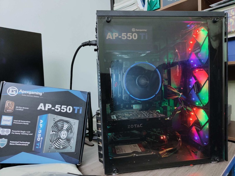 电脑电源选择不当，电压虚标运行不稳定，从根源解决问题