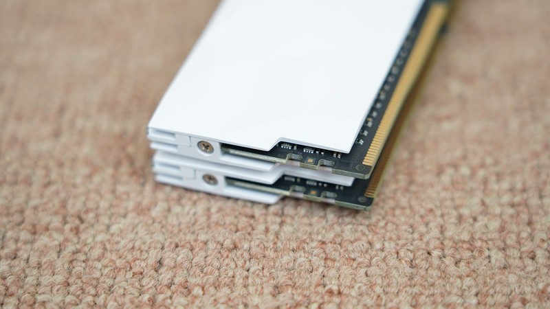 保证扫雷不卡！怒砸2.5W打造的12代高端主机分享