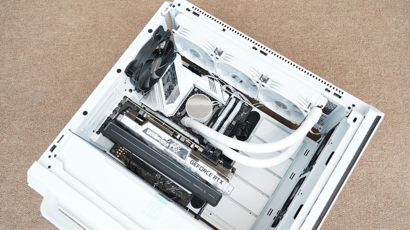 保证扫雷不卡！怒砸2.5W打造的12代高端主机分享