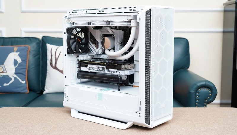 保证扫雷不卡！怒砸2.5W打造的12代高端主机分享