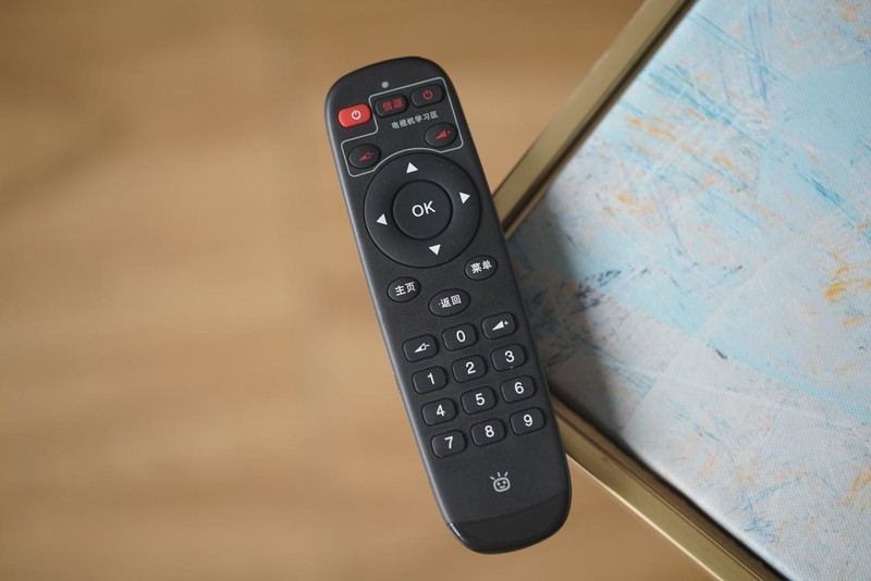 只需有网和一个屏幕，泰捷WE30C电视盒子成为看电视的新选择