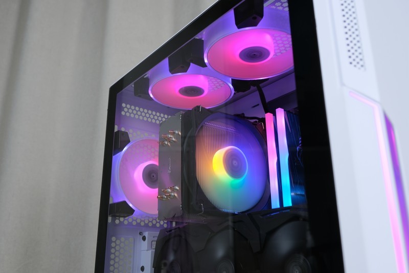 年末的“非性价比”装机，i5-10400F+RTX2060+XPG 皓月版上机