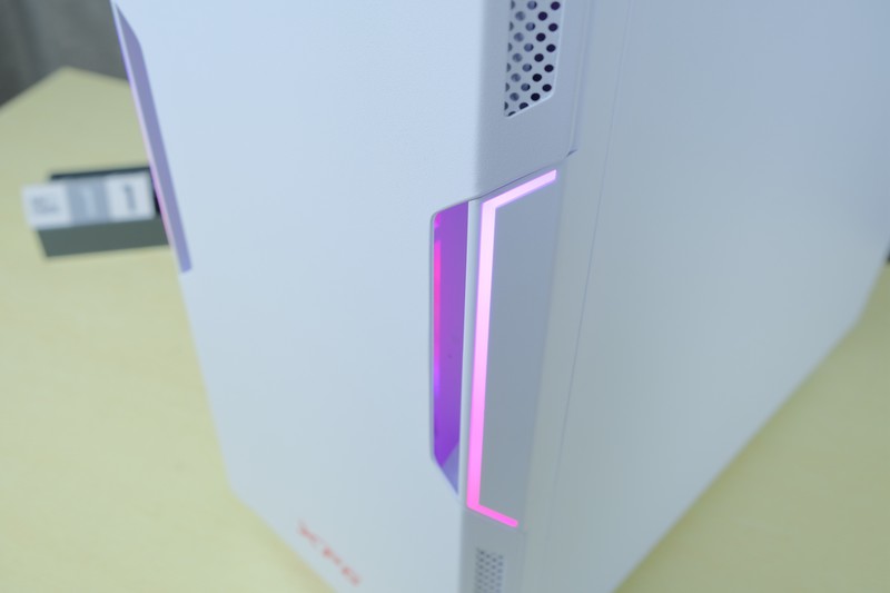 年末的“非性价比”装机，i5-10400F+RTX2060+XPG 皓月版上机