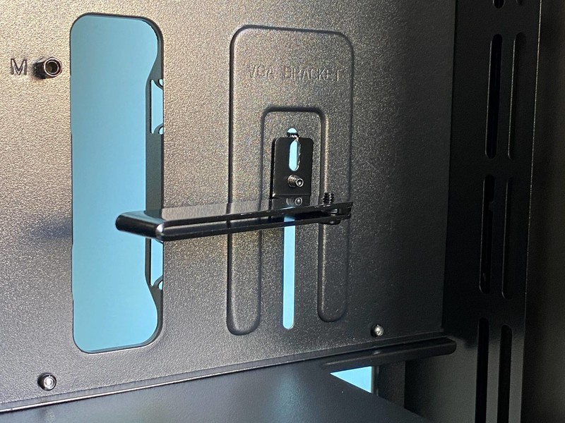 后备电脑换机箱惊魂记，小机箱会更好吗？