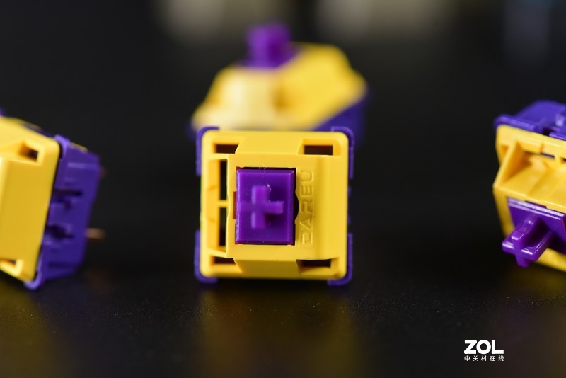 国产外设也有春天—真的是一步到位的达尔优A87全插拔机械键盘