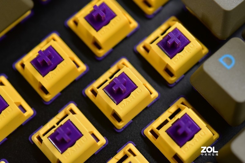 国产外设也有春天—真的是一步到位的达尔优A87全插拔机械键盘