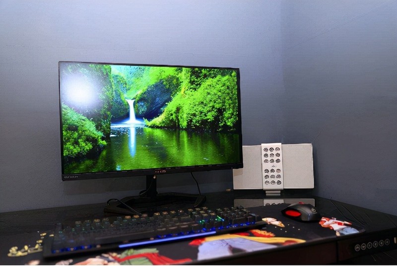 飞利浦23.8英寸 165Hz 猛腾24M1N3200Z电竞屏评测