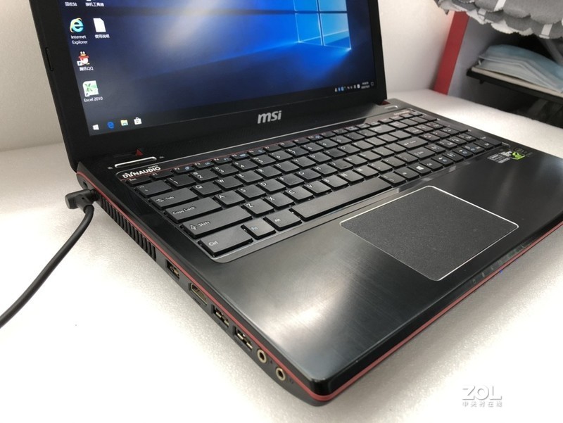 出售微星游戏本