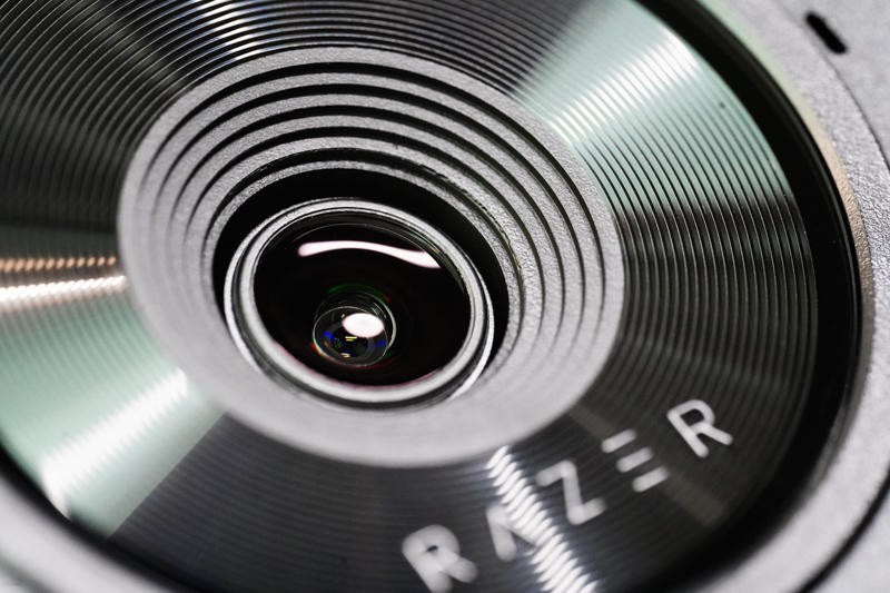 它革了电脑摄像头的命！雷蛇清姬专业版评测