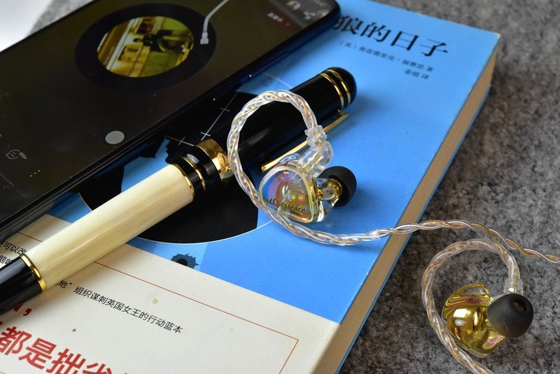 TFZ ESSENCE耳机评测：如果拿捏不准自己多喜欢低频那就选它