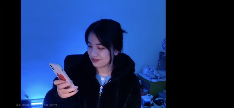 它革了电脑摄像头的命！雷蛇清姬专业版评测