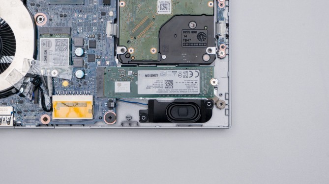 《搞机作战室》笔记本电脑硬盘/内存升级教程—F117-毒药篇