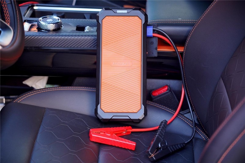 实用黑科技，超级电容汽车应急电源，未来车载应急电源的趋势