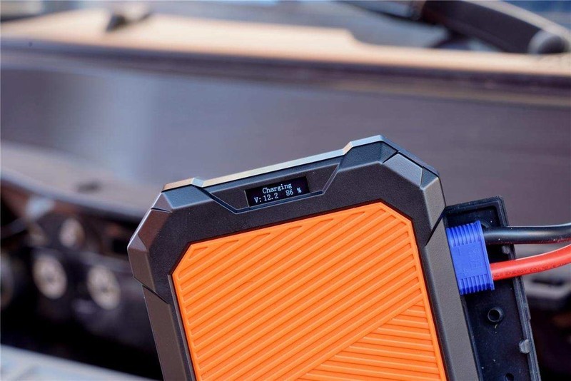 实用黑科技，超级电容汽车应急电源，未来车载应急电源的趋势