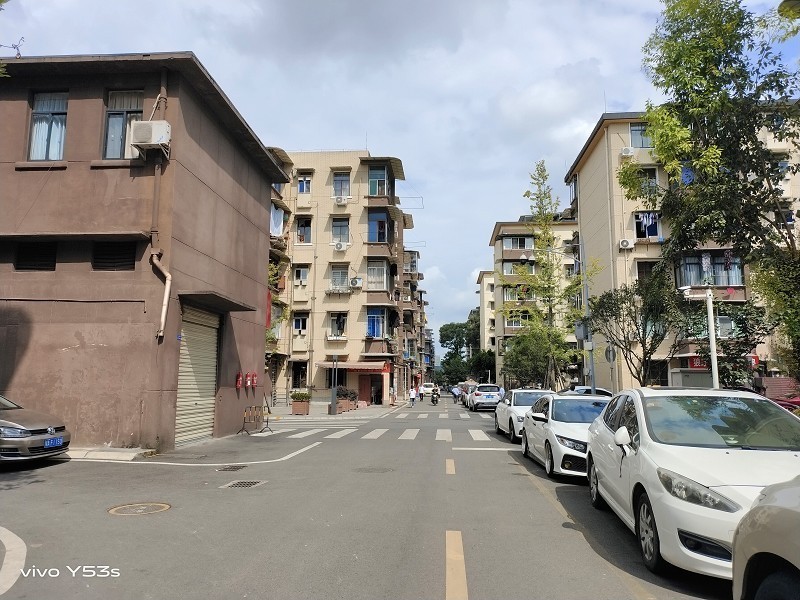 千元机中的颜值担当：vivo Y53s体验