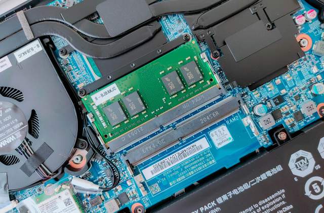 要轻薄又要性能，VAIO 侍14 Pro评测：11代标压U+GTX显卡+1.4Kg重