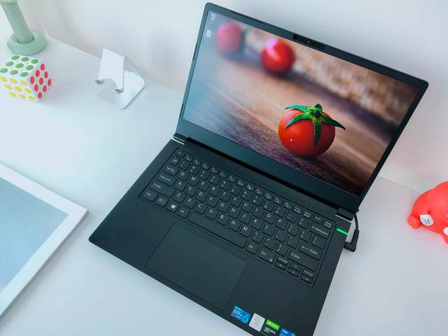 要轻薄又要性能，VAIO 侍14 Pro评测：11代标压U+GTX显卡+1.4Kg重