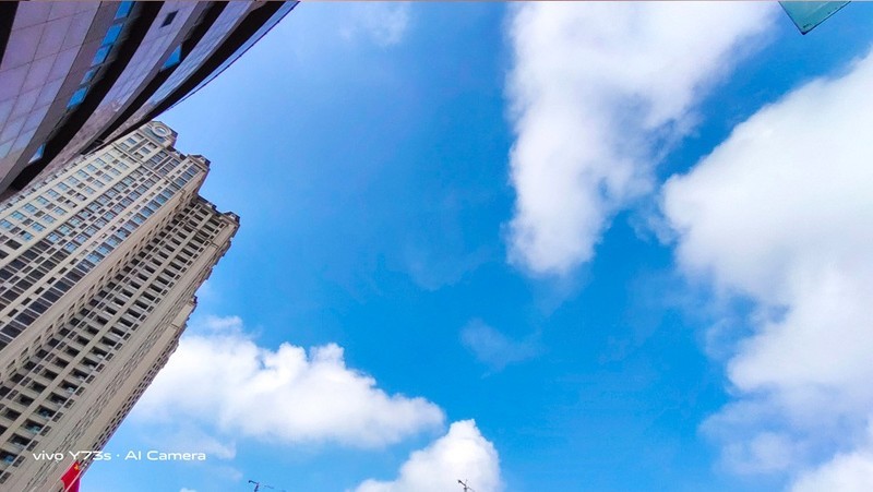 别怀疑，不到2000元的vivoY73s拍摄就是这么强